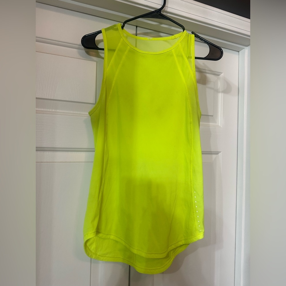 Lululemon sculpt workout tank Bright Yellow size 4